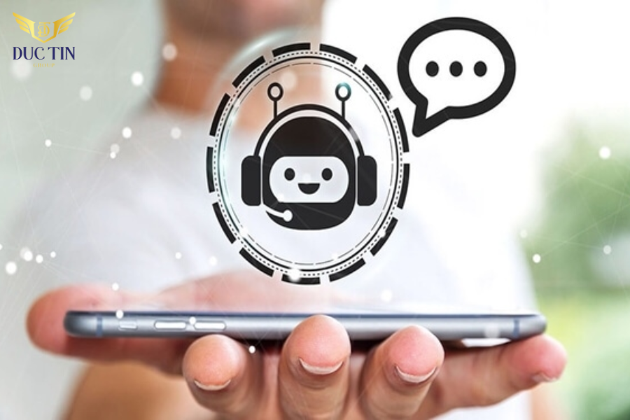 Sử dụng công cụ chatbot tự động hỗ trợ khách hàng nhanh chóng và liên tục